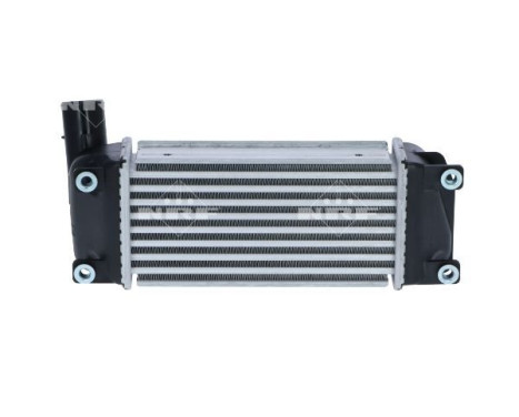 Intercooler, charger
