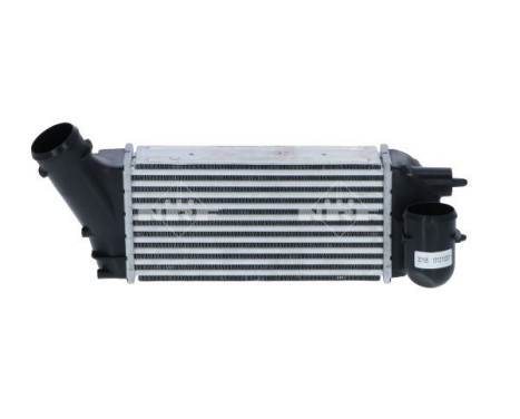 Intercooler, charger