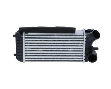 Intercooler, charger