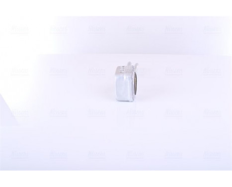 Oil Cooler, engine oil 90685 Nissens, Image 3