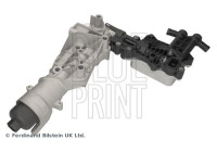 Oil filter housing with oil cooler