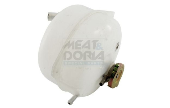 Cooling water tank, radiator