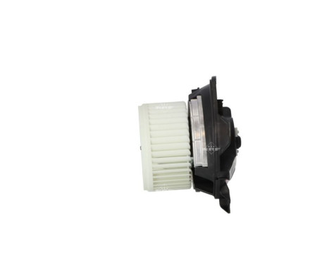 Interior ventilation, Image 2