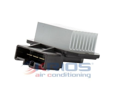 Regulator, passenger compartment fan