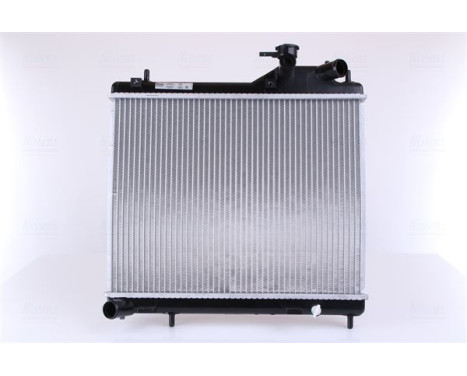 Radiator 67049 Nissens