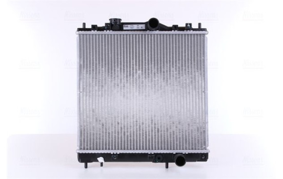 Radiator 67100 Nissens