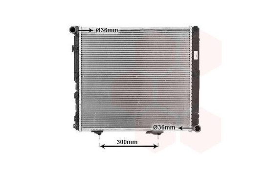 Radiator, engine cooling 30002035 International Radiators, Image 2