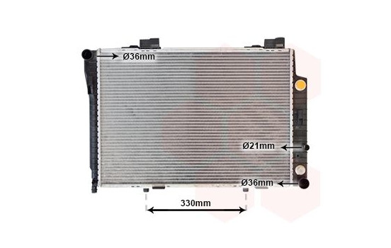 Radiator, engine cooling 30002147 International Radiators, Image 2