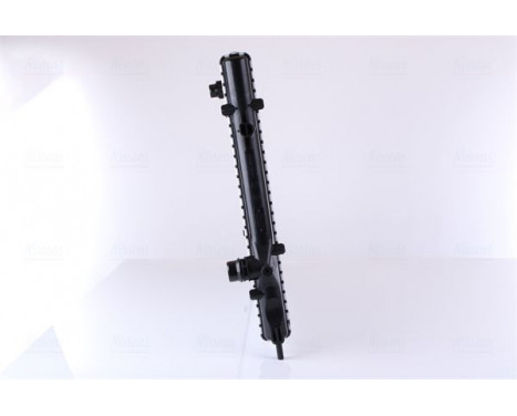 Radiator, engine cooling 60352 Nissens, Image 4