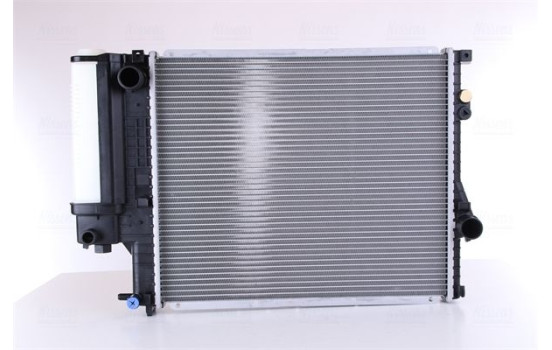 Radiator, engine cooling 60607A Nissens, Image 2