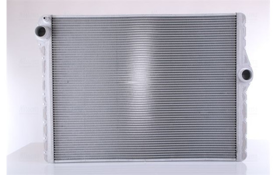 Radiator, engine cooling 60777 Nissens, Image 2