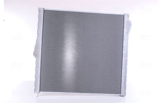 Radiator, engine cooling 60827 Nissens, Image 2