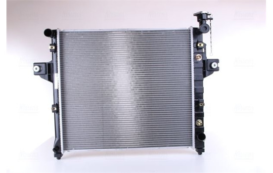 Radiator, engine cooling 61010 Nissens, Image 3