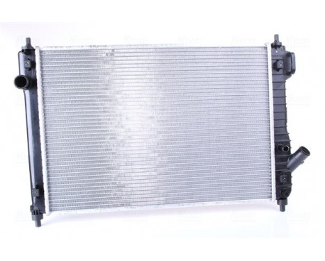Radiator, engine cooling 61687 Nissens, Image 3