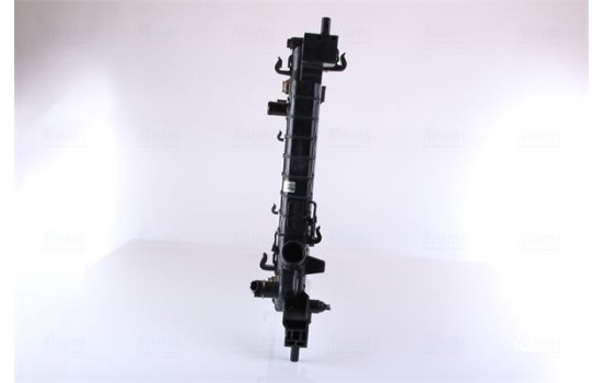 Radiator, engine cooling 61696 Nissens, Image 4