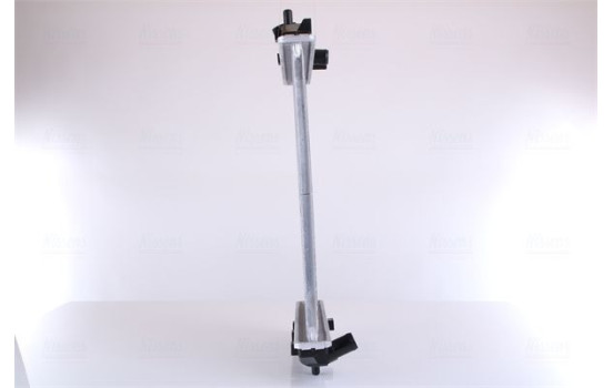 Radiator, engine cooling 617556 Nissens, Image 5
