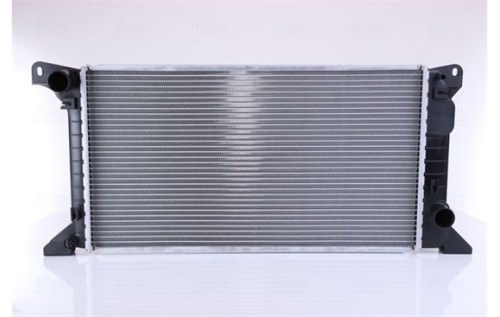 Radiator, engine cooling 62369A Nissens, Image 3