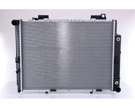 Radiator, engine cooling 62665A Nissens, Image 3