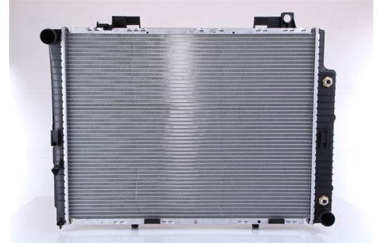 Radiator, engine cooling 62665A Nissens, Image 3