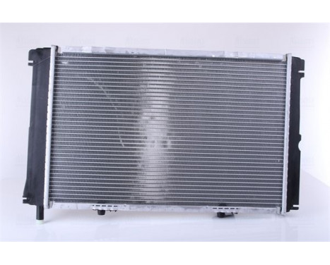 Radiator, engine cooling 62670A Nissens, Image 4