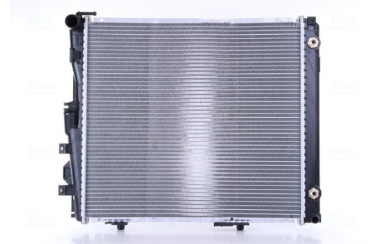 Radiator, engine cooling 62683A Nissens, Image 3
