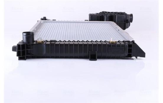 Radiator, engine cooling 62686A Nissens, Image 6