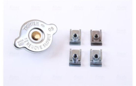 Radiator, engine cooling 62686A Nissens, Image 7