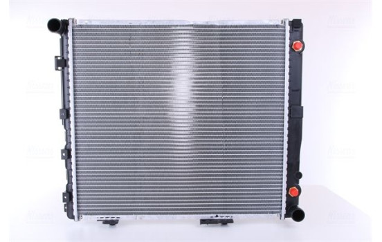 Radiator, engine cooling 62698A Nissens, Image 3