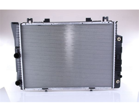 Radiator, engine cooling 62746A Nissens, Image 3