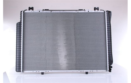 Radiator, engine cooling 62746A Nissens, Image 4