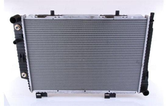 Radiator, engine cooling 62749A Nissens, Image 3