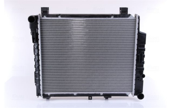 Radiator, engine cooling 62754A Nissens, Image 3