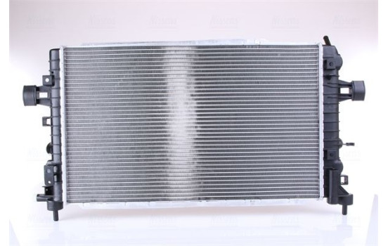 Radiator, engine cooling 63121 Nissens, Image 3