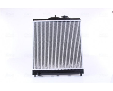 Radiator, engine cooling 63312 Nissens, Image 4