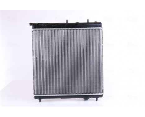 Radiator, engine cooling 63505 Nissens, Image 4