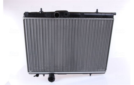 Radiator, engine cooling 63697 Nissens, Image 3