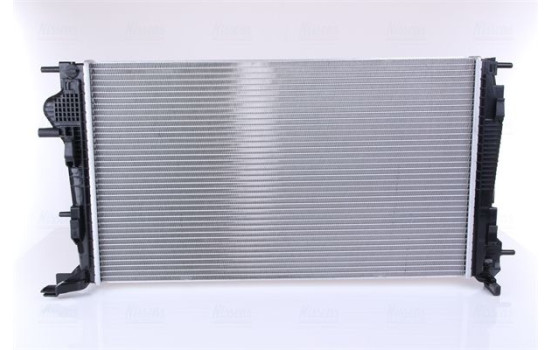 Radiator, engine cooling 637607 Nissens, Image 4