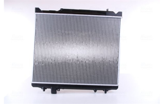 Radiator, engine cooling 641776 Nissens, Image 3