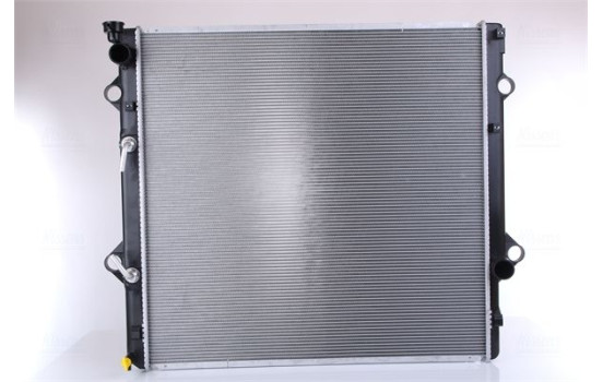 Radiator, engine cooling 646818 Nissens, Image 3