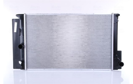 Radiator, engine cooling 64692 Nissens, Image 3