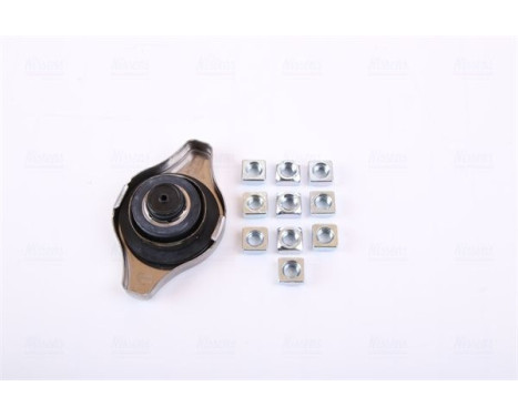 Radiator, engine cooling 64773 Nissens, Image 6