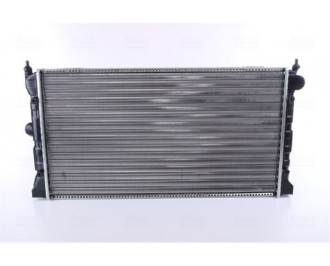 Radiator, engine cooling 652611 Nissens, Image 4