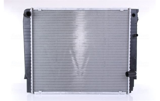 Radiator, engine cooling 65508A Nissens, Image 3