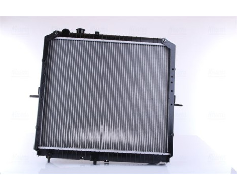 Radiator, engine cooling 66622 Nissens, Image 4