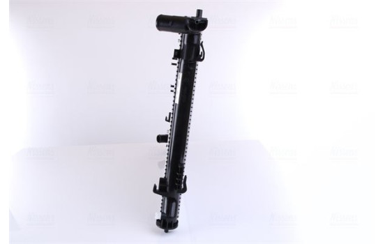 Radiator, engine cooling 666233 Nissens, Image 4
