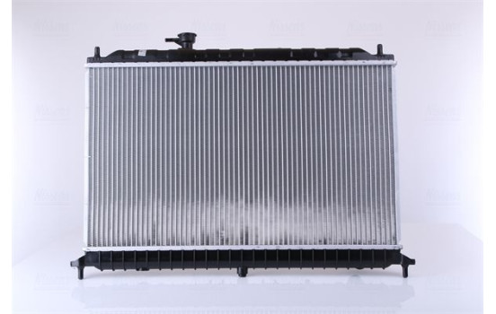 Radiator, engine cooling 66687 Nissens, Image 4