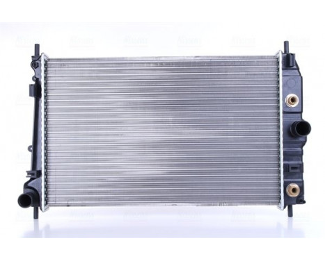 Radiator, engine cooling 66701 Nissens, Image 3