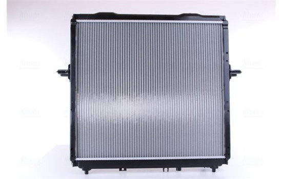 Radiator, engine cooling 66768 Nissens, Image 3