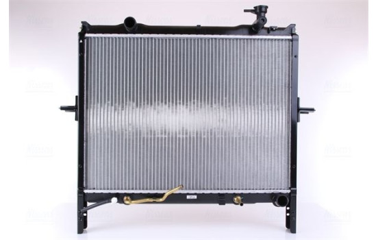 Radiator, engine cooling 66772 Nissens, Image 2