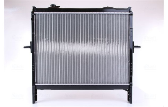 Radiator, engine cooling 66772 Nissens, Image 4